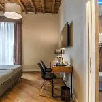 Elite Hotel