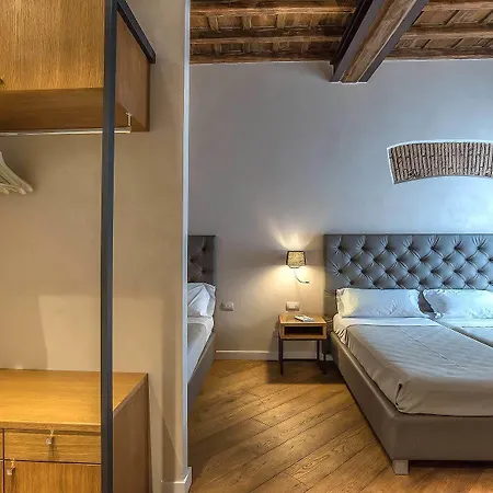 伊利特酒店 酒店