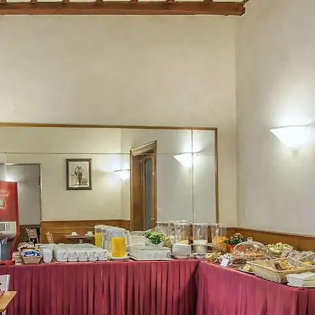 酒店 伊利特酒店 3*