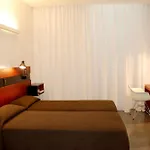 엘리트 호텔 3*