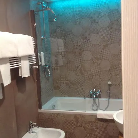 Elite Hotel