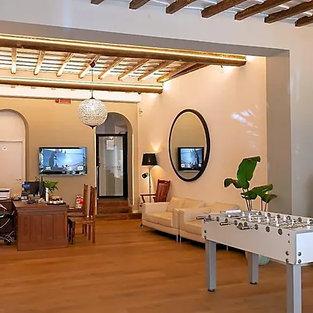 Elite Hotel 3*