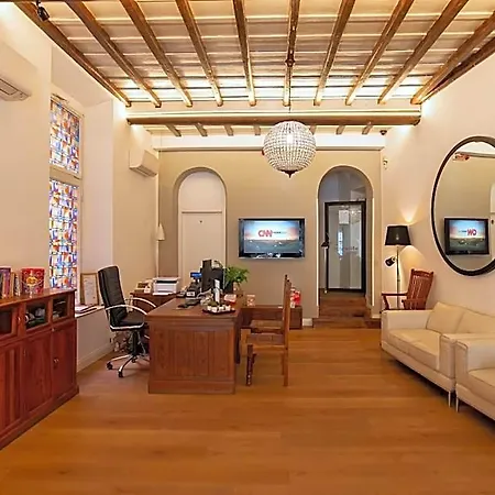Elite Hotel