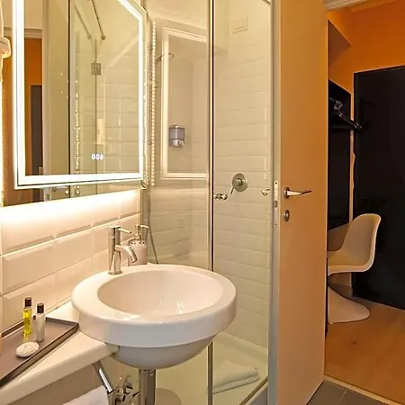 Elite Hotel