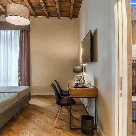 Elite Hotel