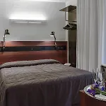 Elite Hotel 3*